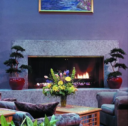 Oyo I-44 Midtown Hotel