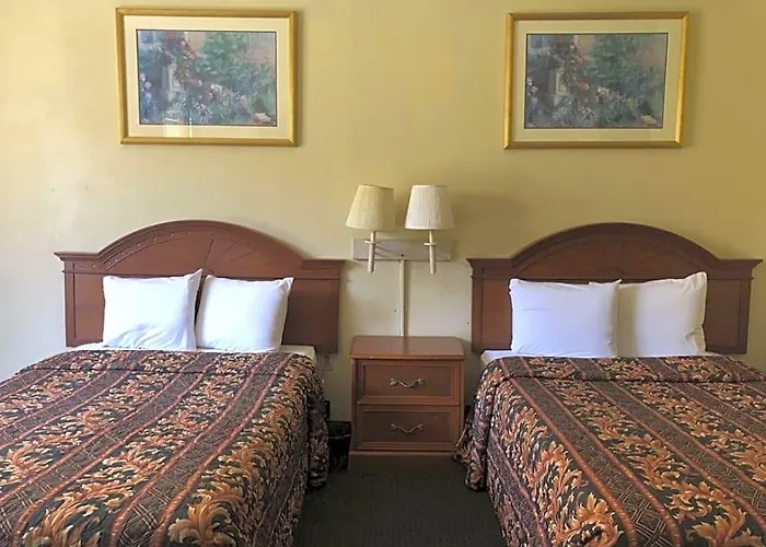 Hotel Oyo I-44 Midtown Tulsa