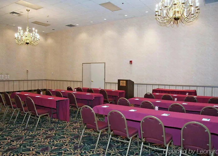 Hotel Oyo I-44 Midtown Tulsa