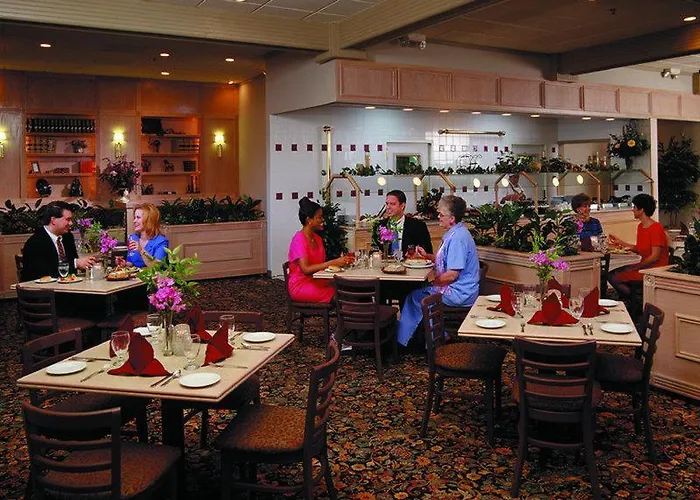 Oyo I-44 Midtown Hotel