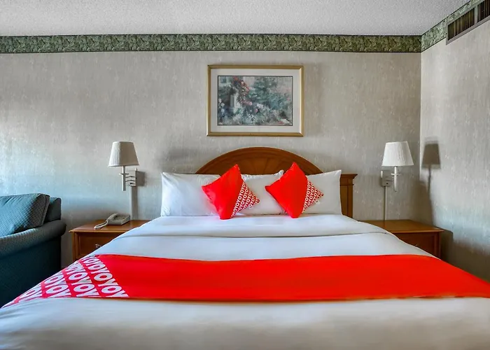 Oyo I-44 Midtown Hotel 2*