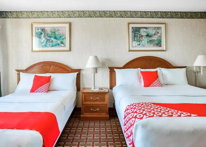 Oyo I-44 Midtown Hotel